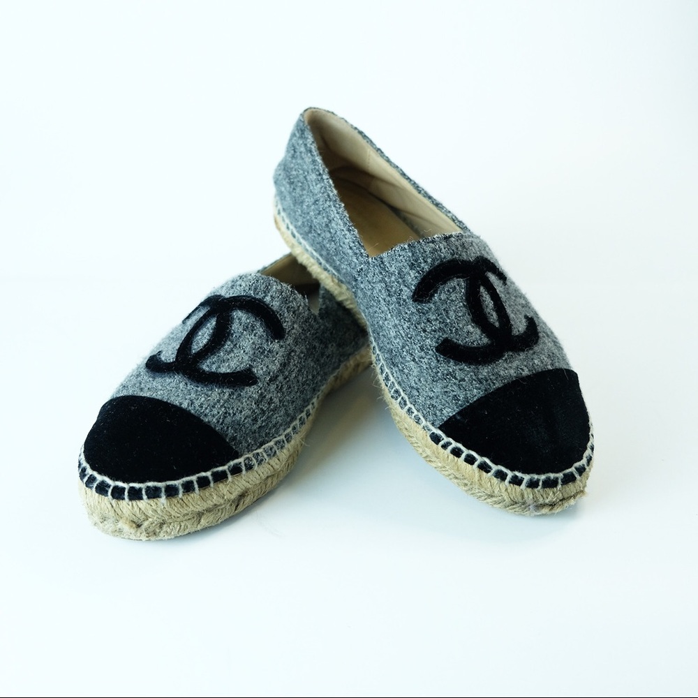 CHANEL CC WOOL GRAY/BLACK ESPADRILLES
